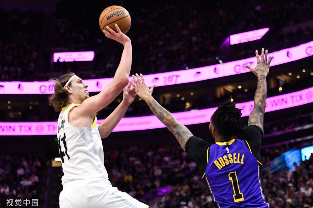 而史蒂芬森 而史蒂芬森