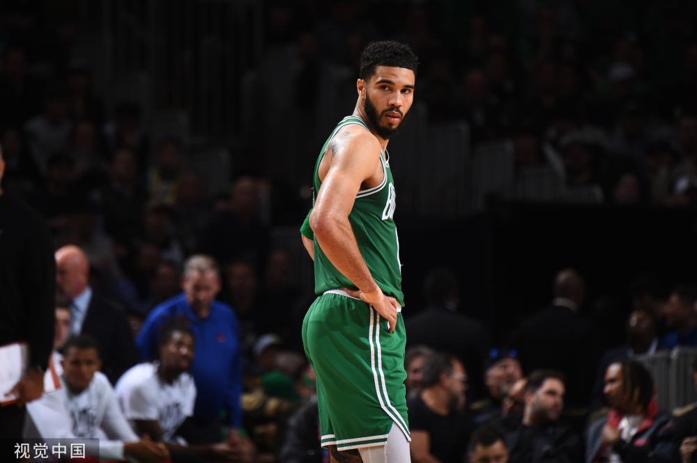 亚冠比赛中 亚冠比赛中