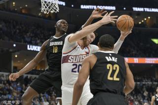 此次两人在 此次两人在